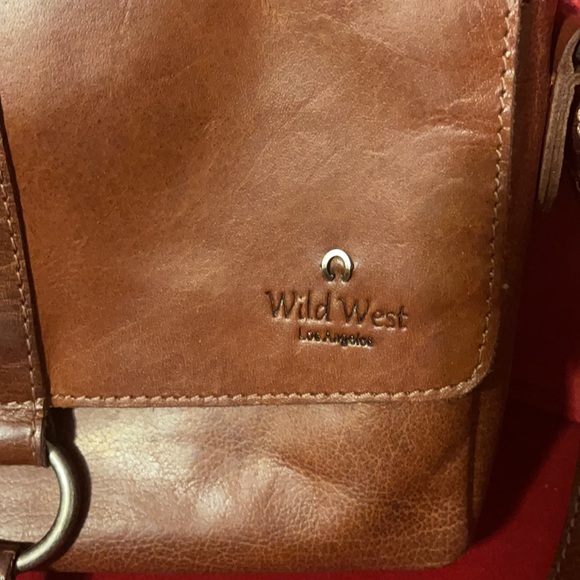 WILD WEST GENUINE LEATHER CROSSBODY BAG - Picture 3 of 9